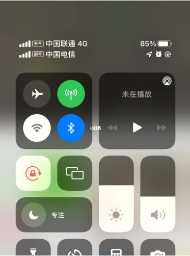 金波乡苹果手机维修分享iPhone双卡信号解决办法 